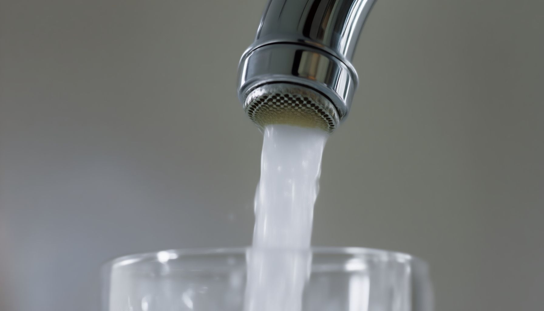 Indianapolis tap water quality close-up view